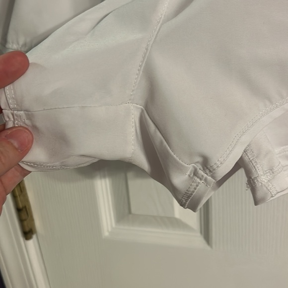 Legend size large white workout shorts with double lined shorts - Picture 2 of 3